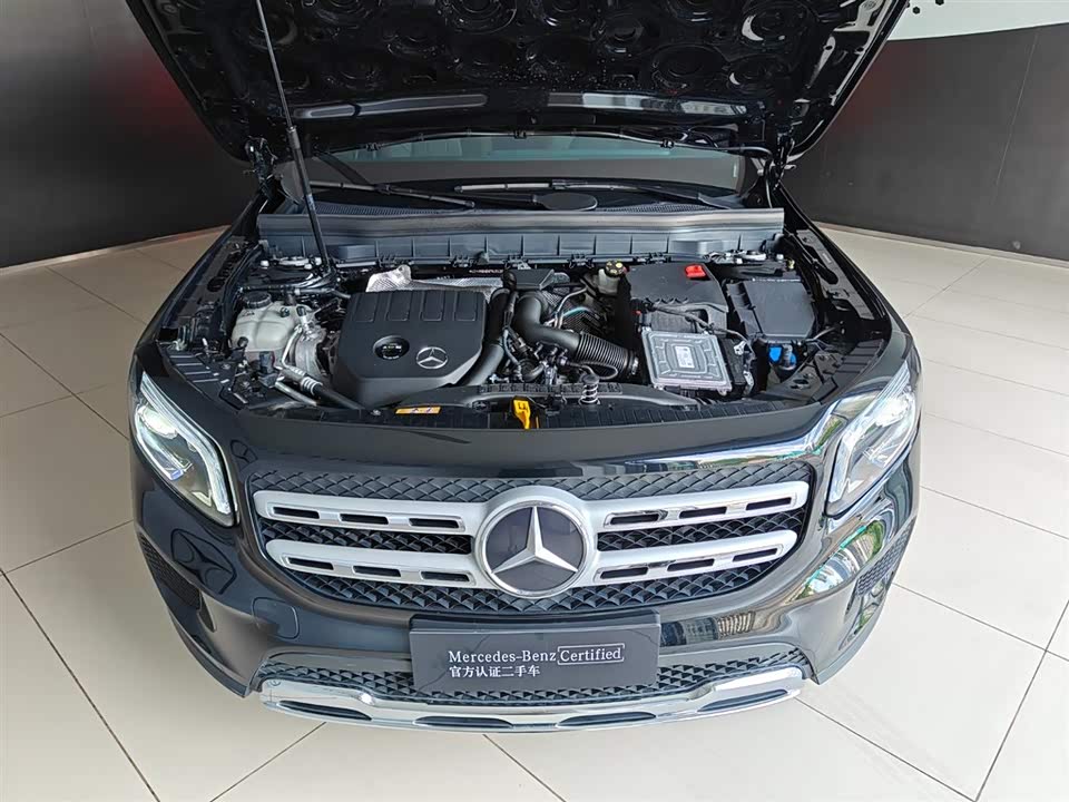 Mercedes-Benz GLB Mercedes-Benz GLB