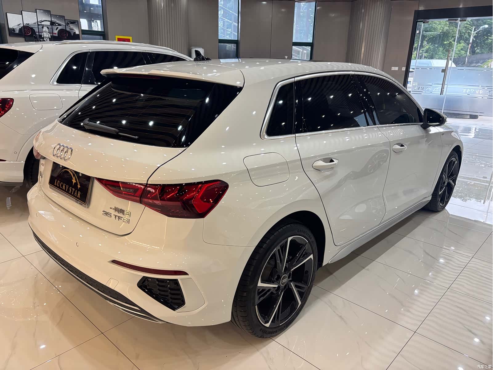 Audi A3, 2023 все фото