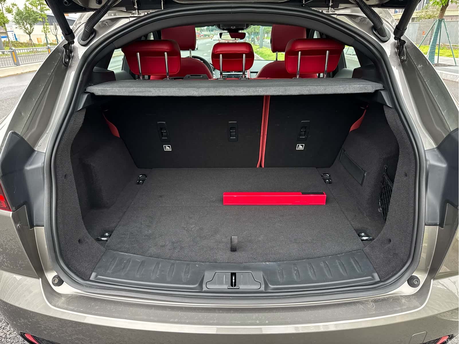 Land Rover E-PACE, 2023 14