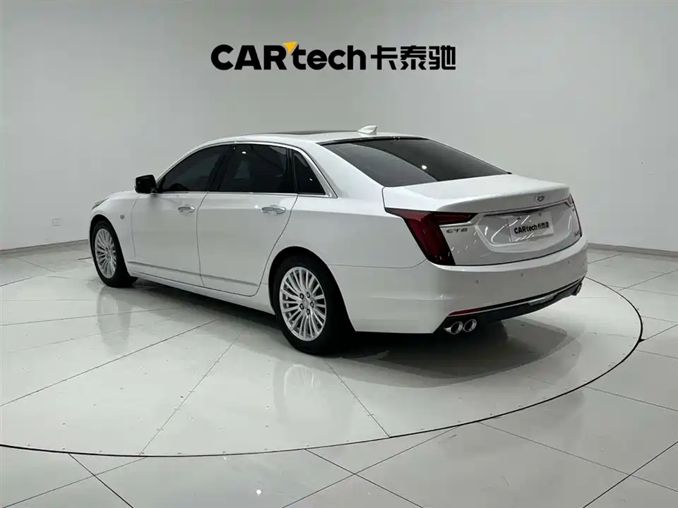 Cadillac CT6