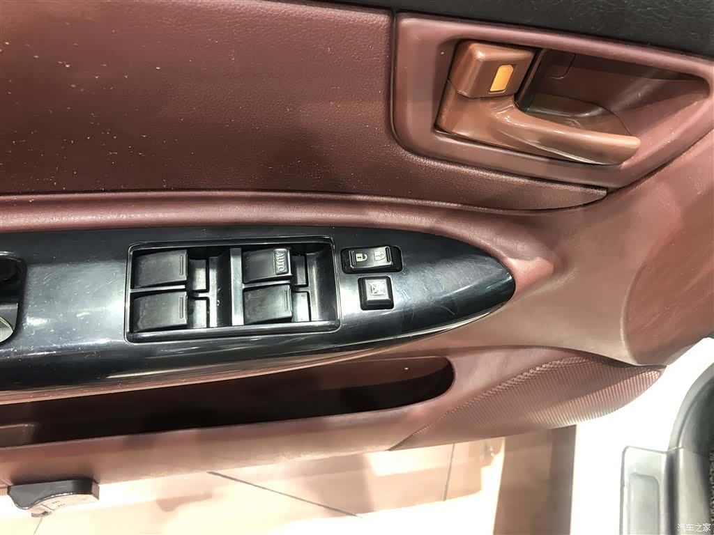 BYD F3, 2015 9