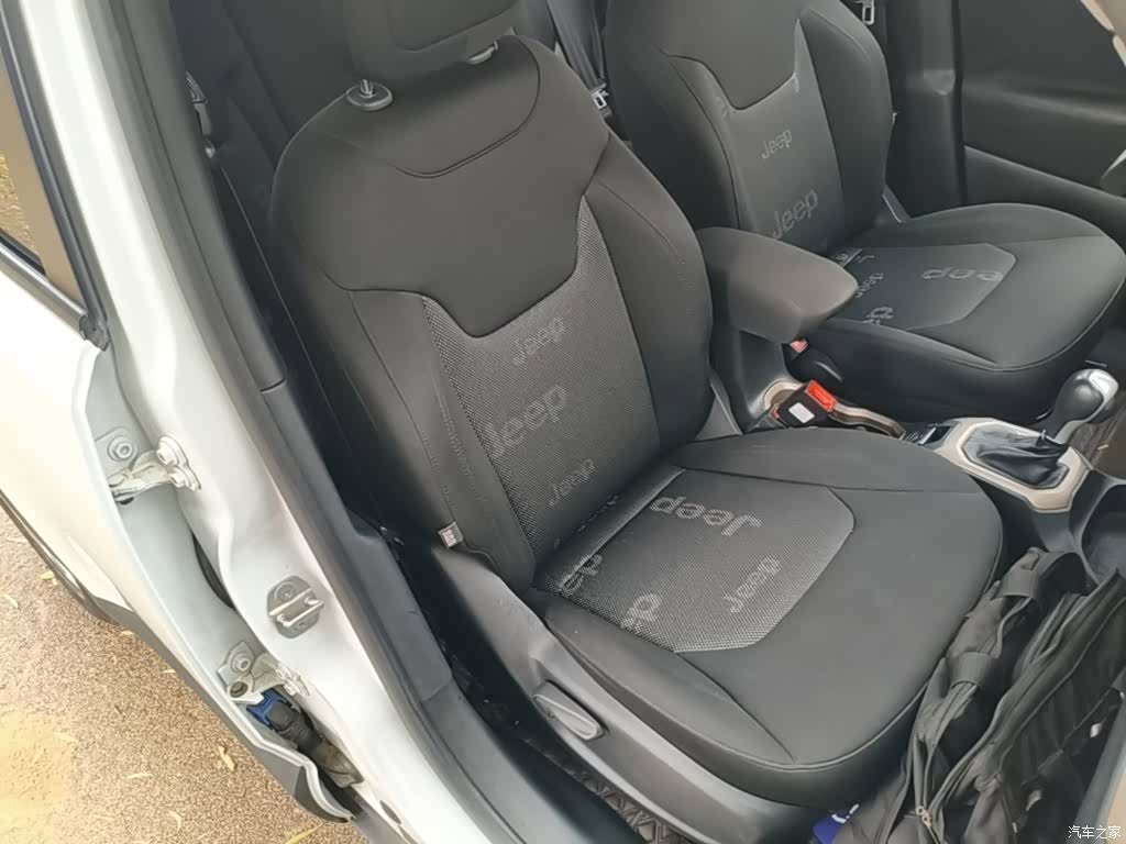 Jeep Renegade, 2016 25