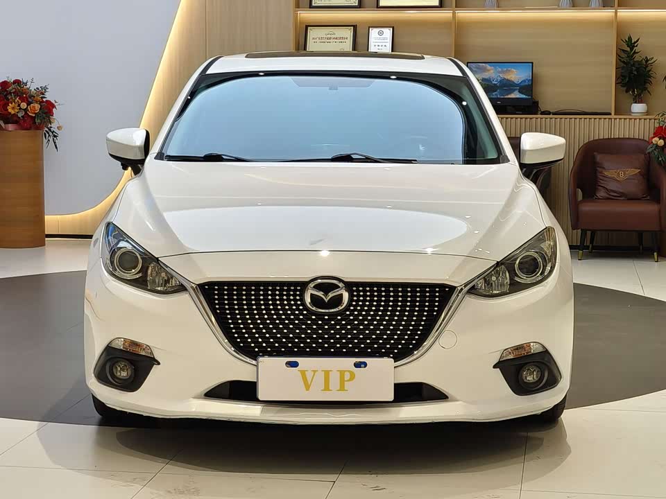 Mazda 3 Angkesaila