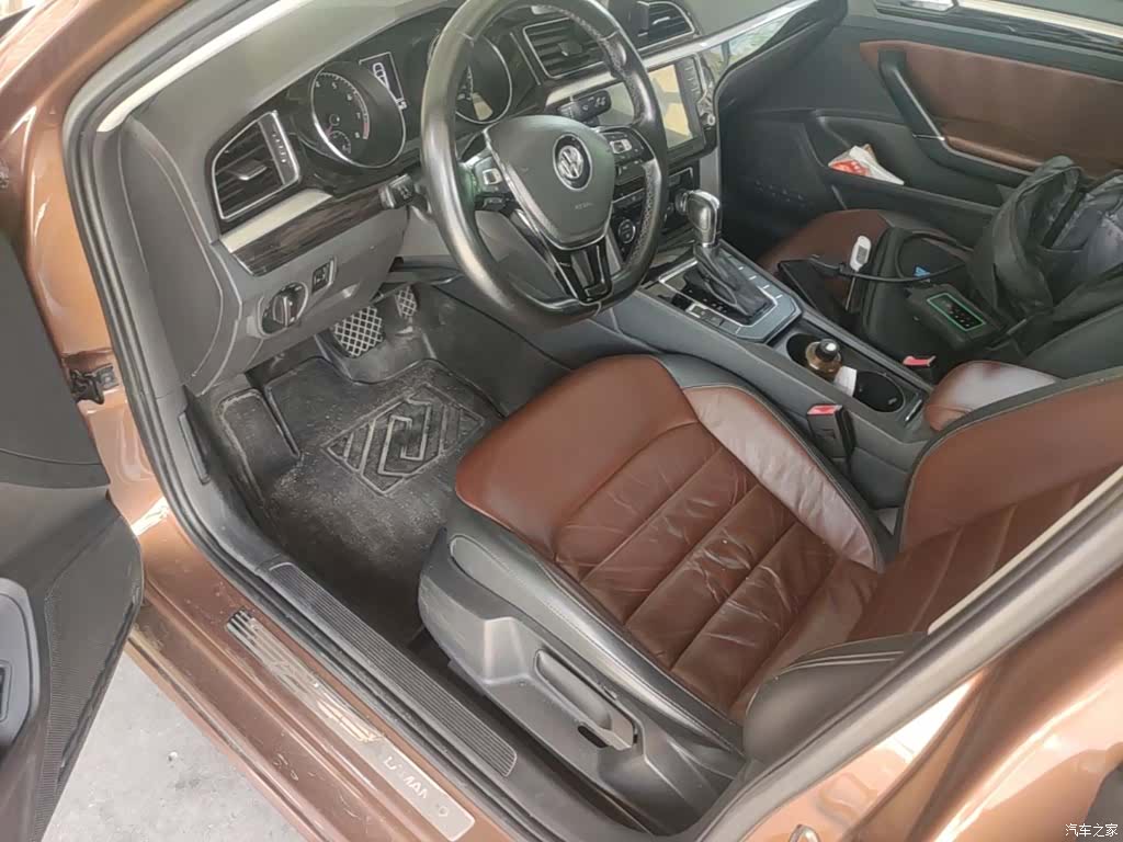 Volkswagen Lamando, 2016 15