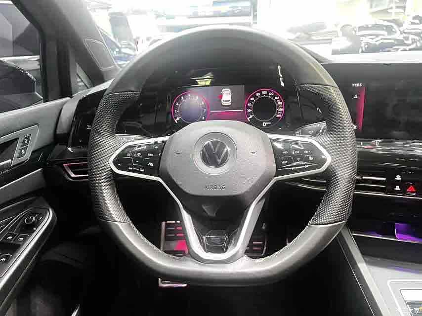 Volkswagen Golf, 2024 6