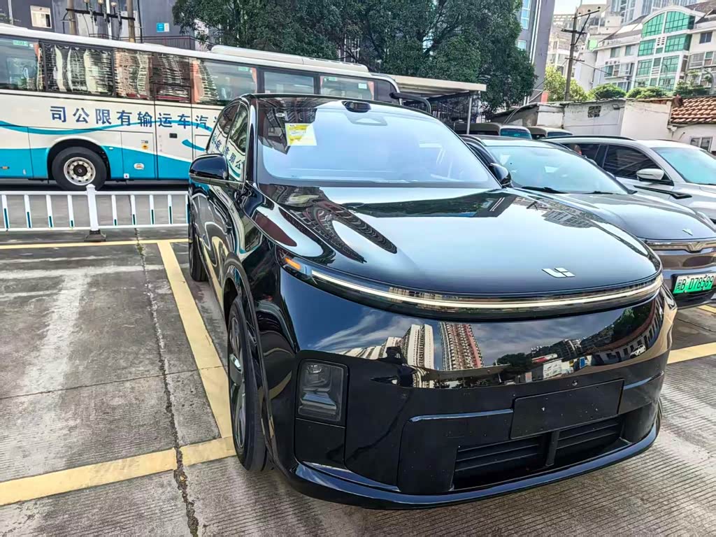 Li Auto L8 2026 Livis
