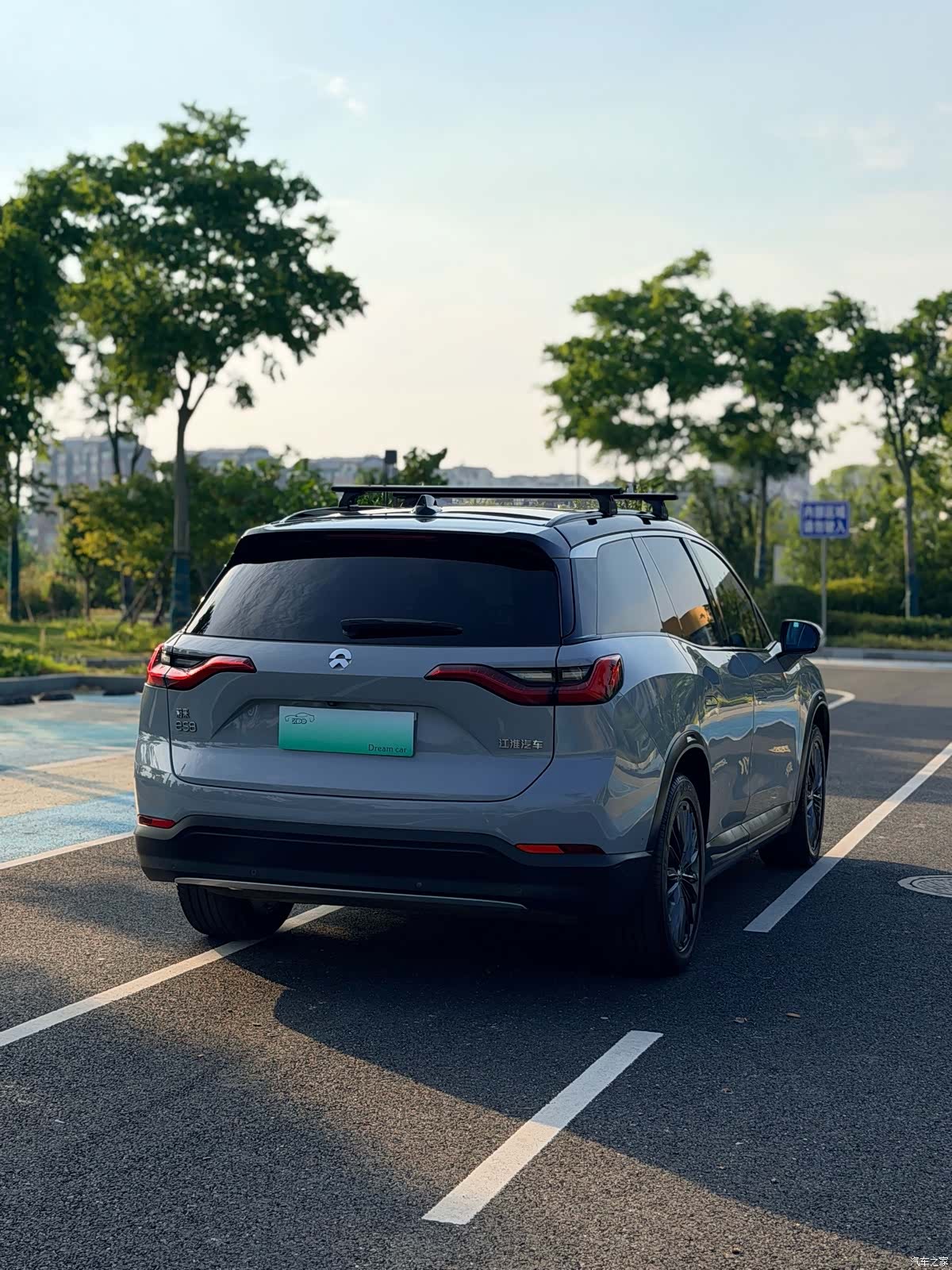NIO ES8, 2019 11