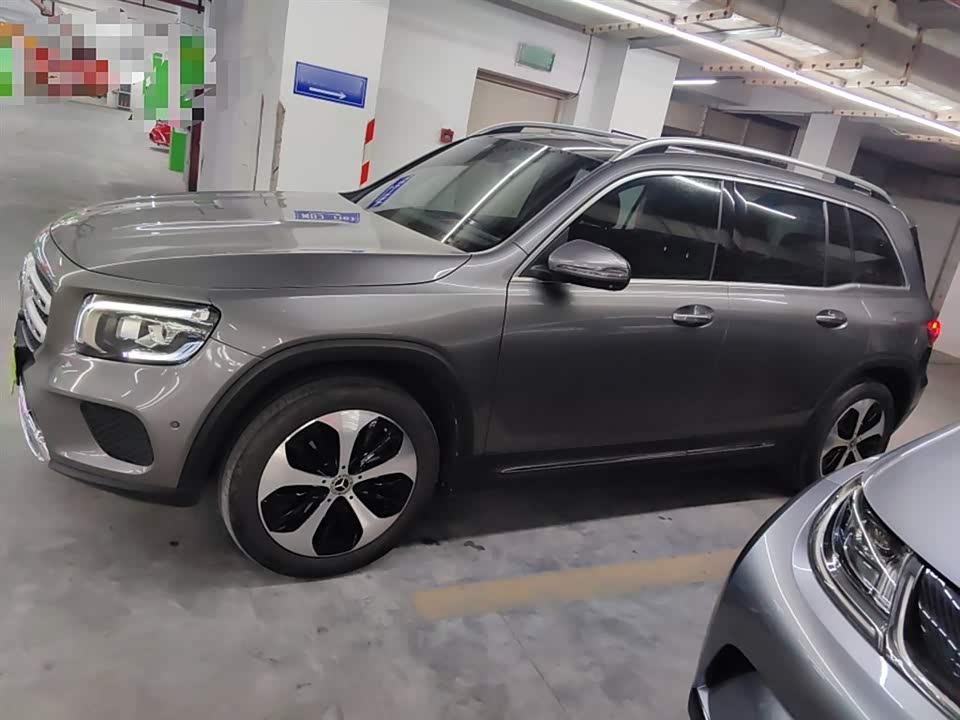 Mercedes-Benz GLB