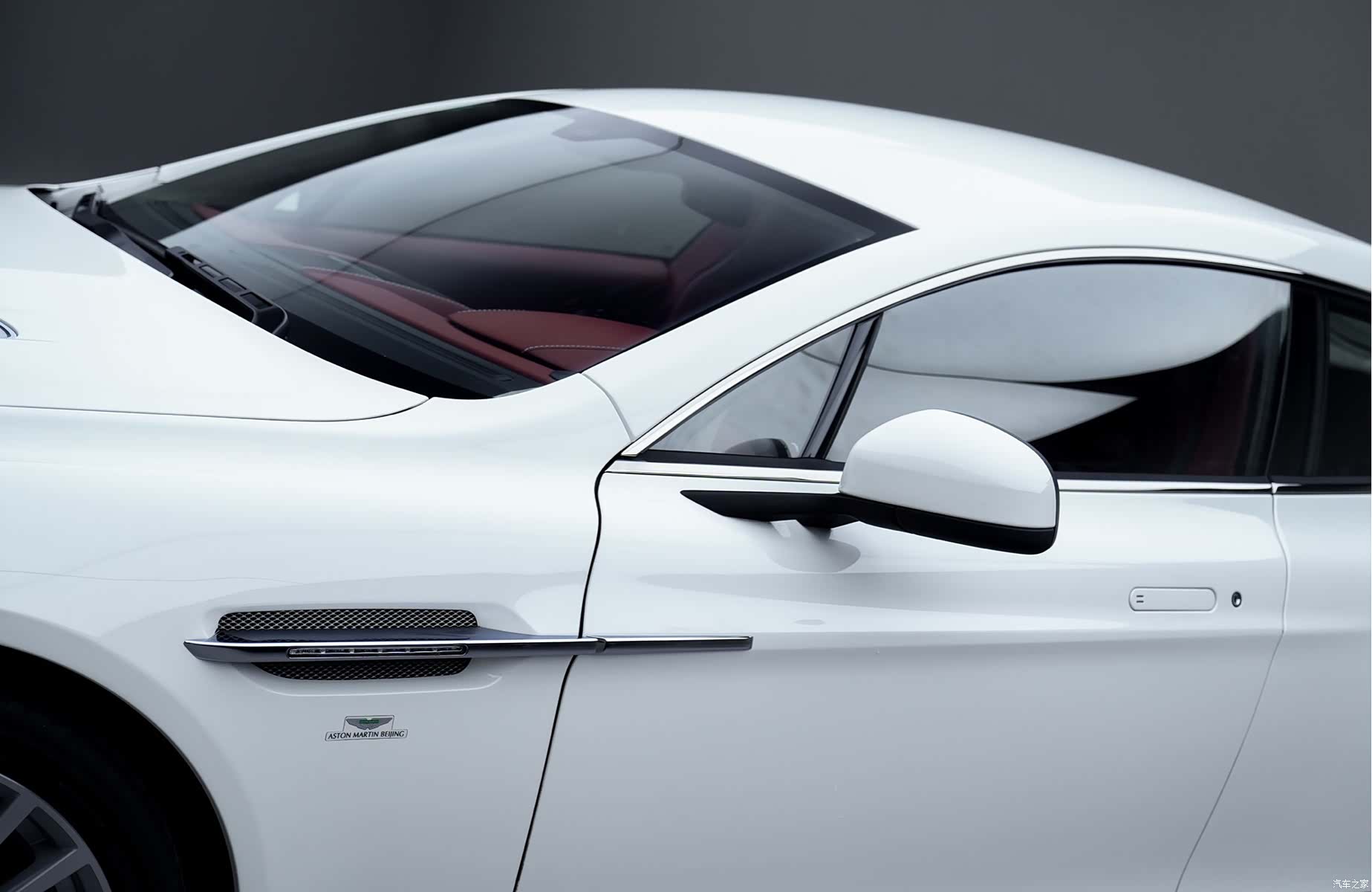 Aston Martin Rapide, 2016 9
