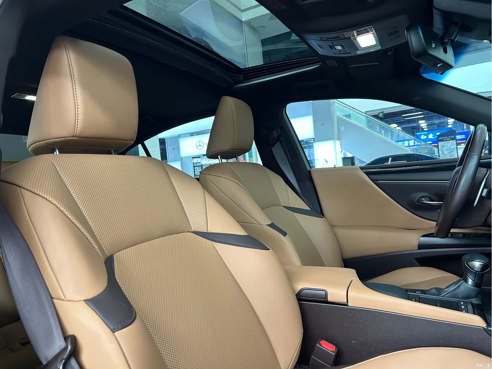 Lexus ES, 2021 24