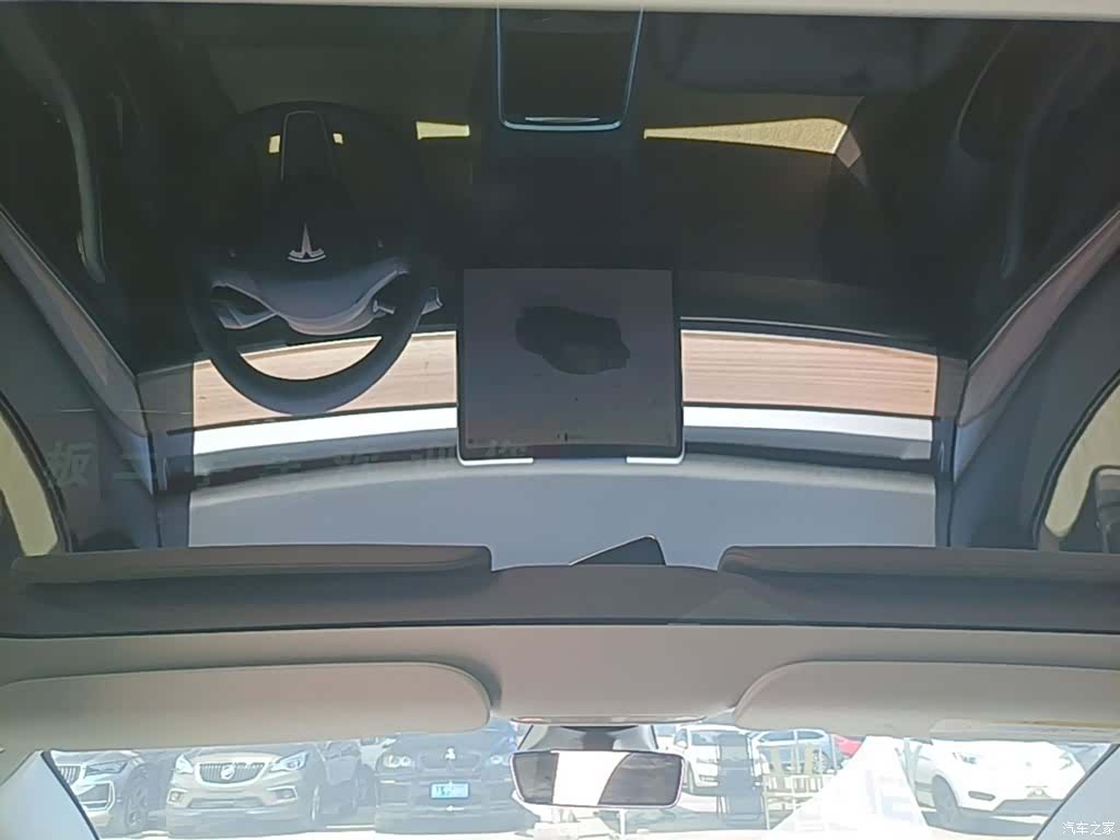 Tesla Model 3, 2023 18