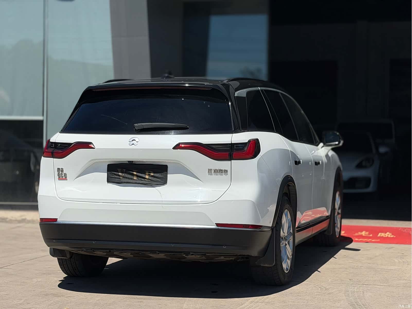 NIO ES8, 2023 6