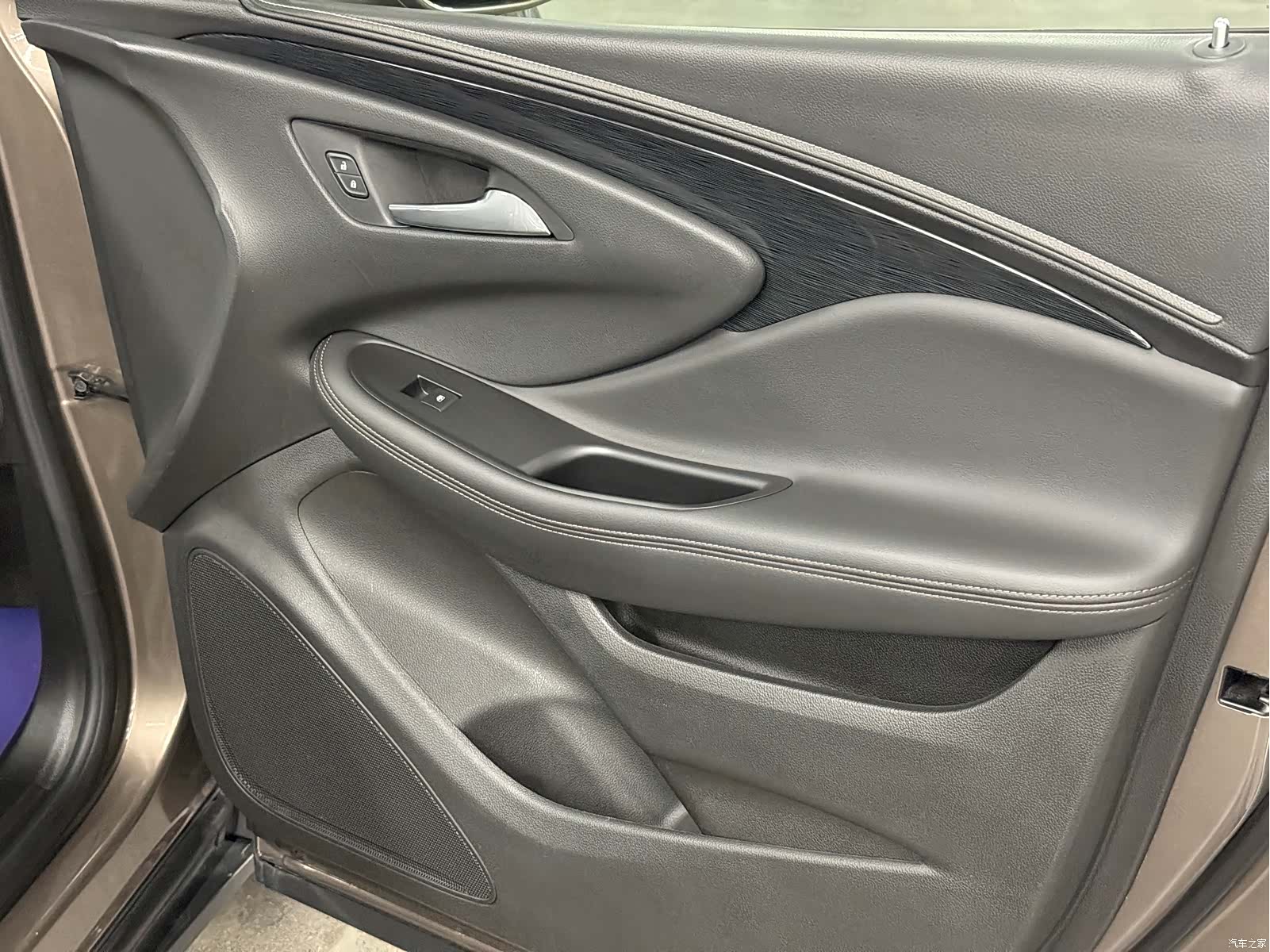 Buick Envision Plus, 2017 17
