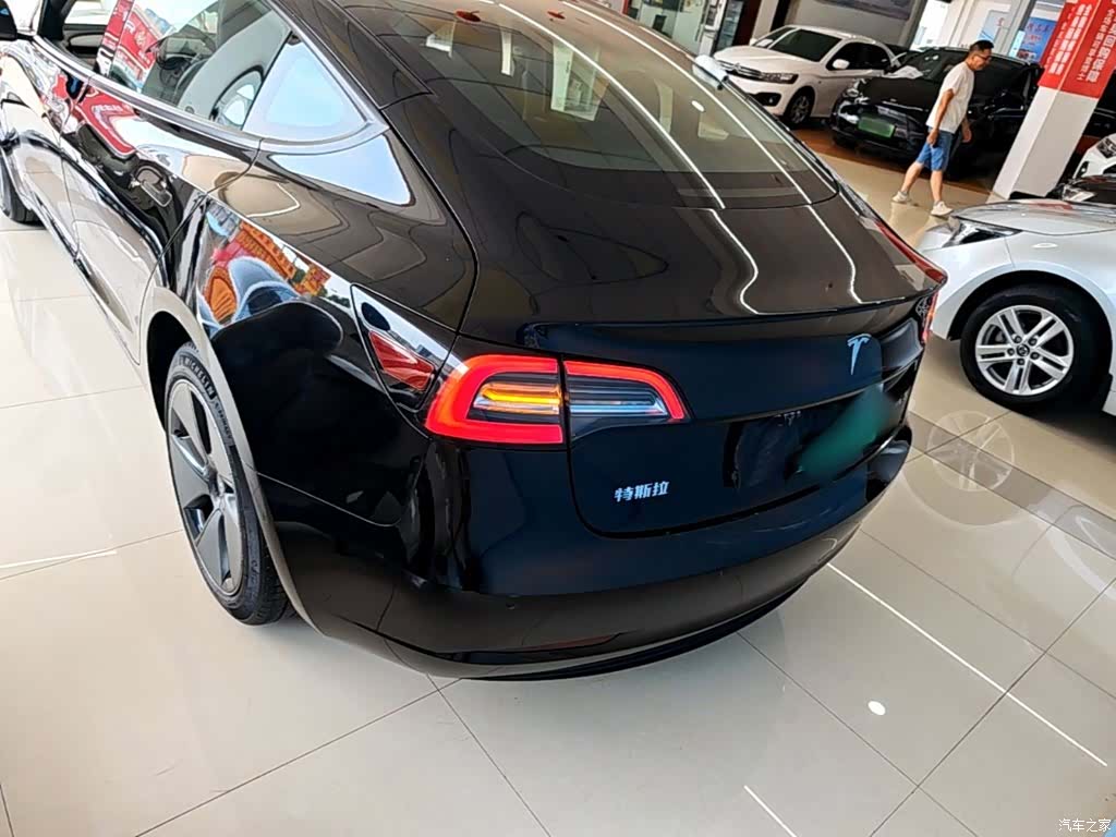 Tesla Model 3, 2023 6