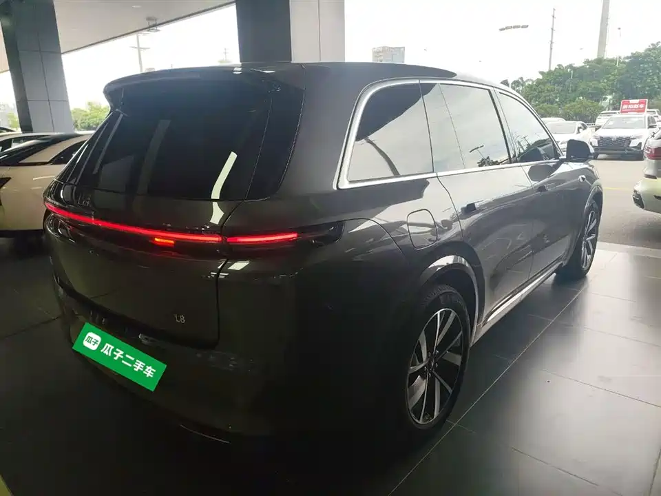 Li Auto Ideal L8