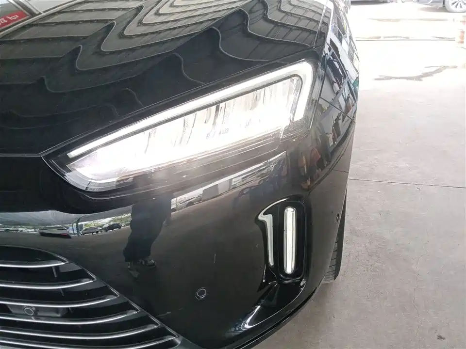 HarmonyOS Ask the world M5