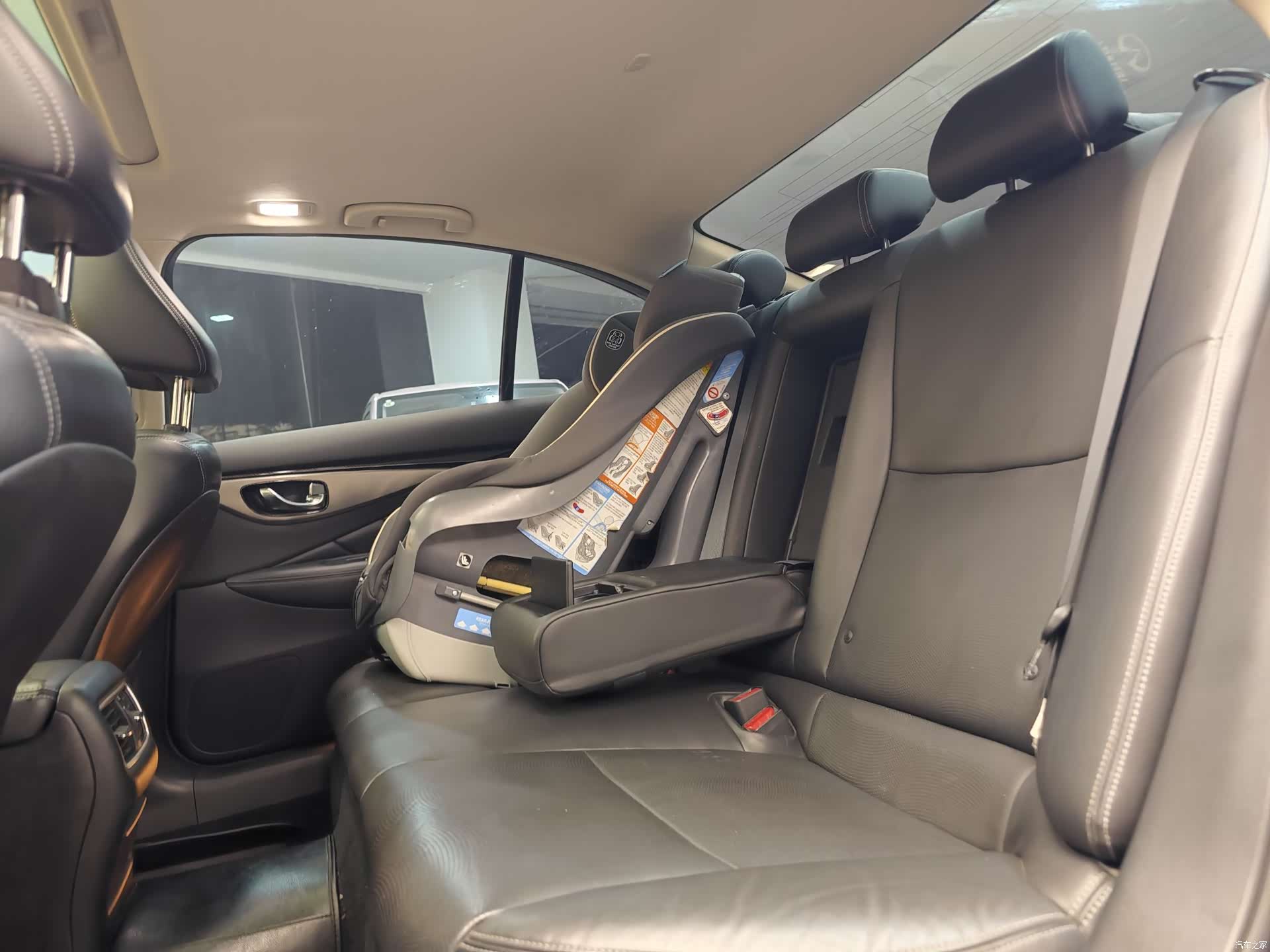 Infiniti Q50L, 2021 23