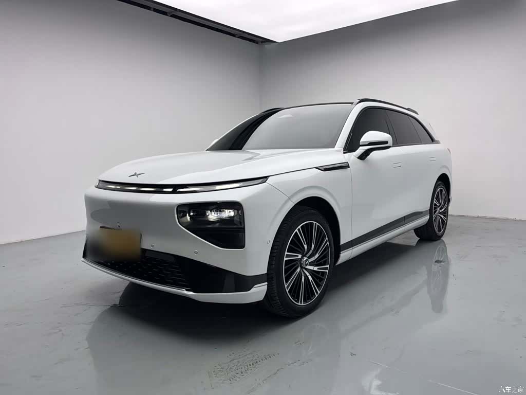 Xpeng G9, 2023 1