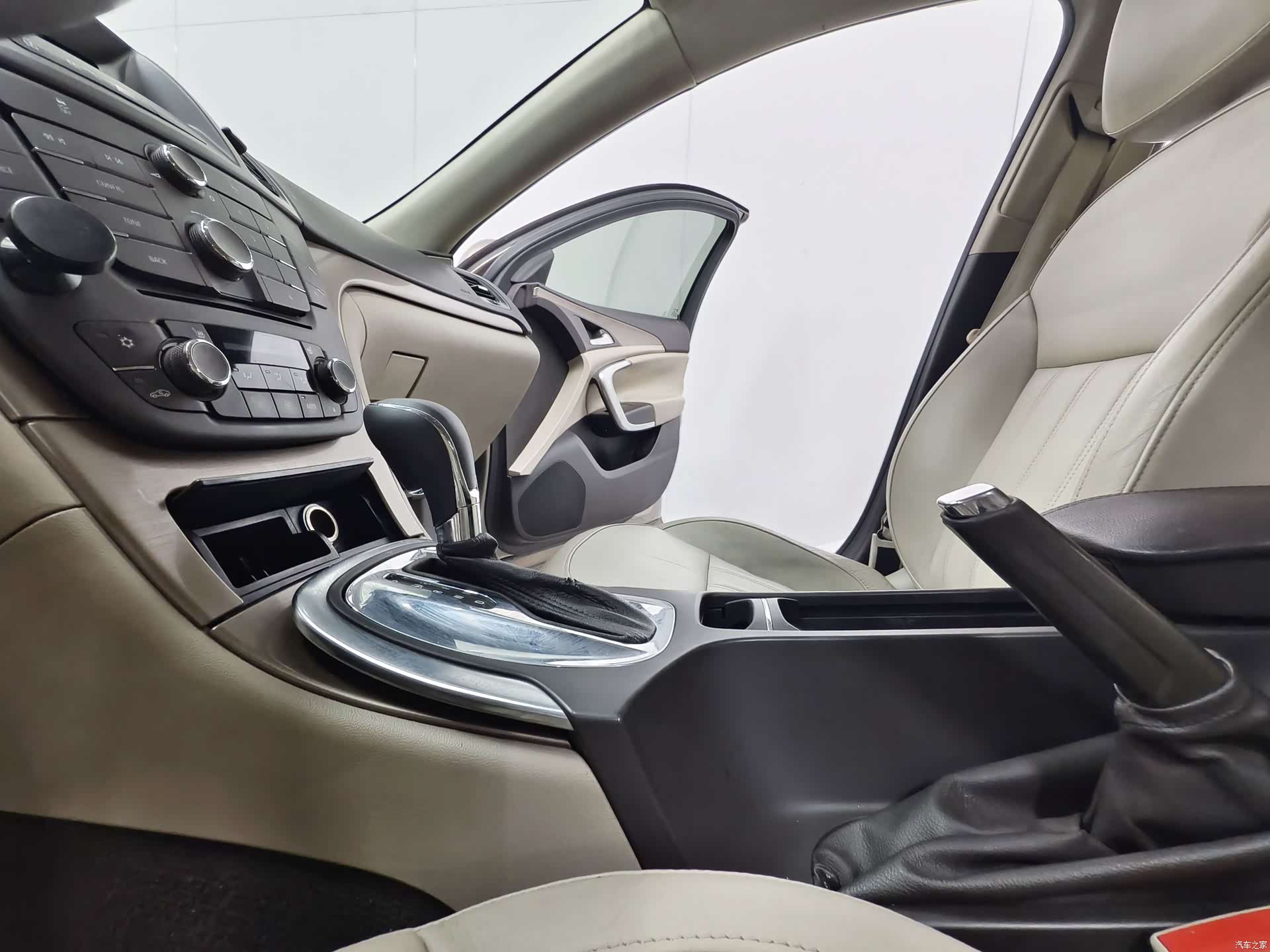 Buick Regal, 2012 12