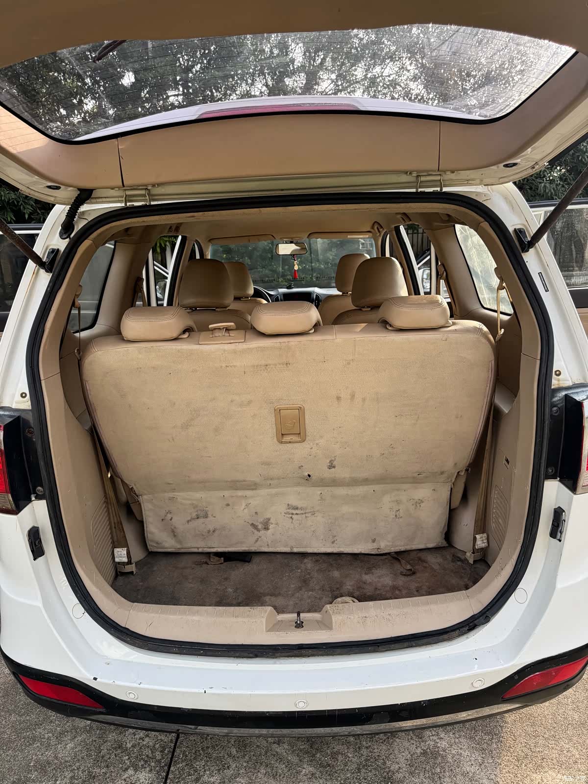 Wuling 730, 2015 11