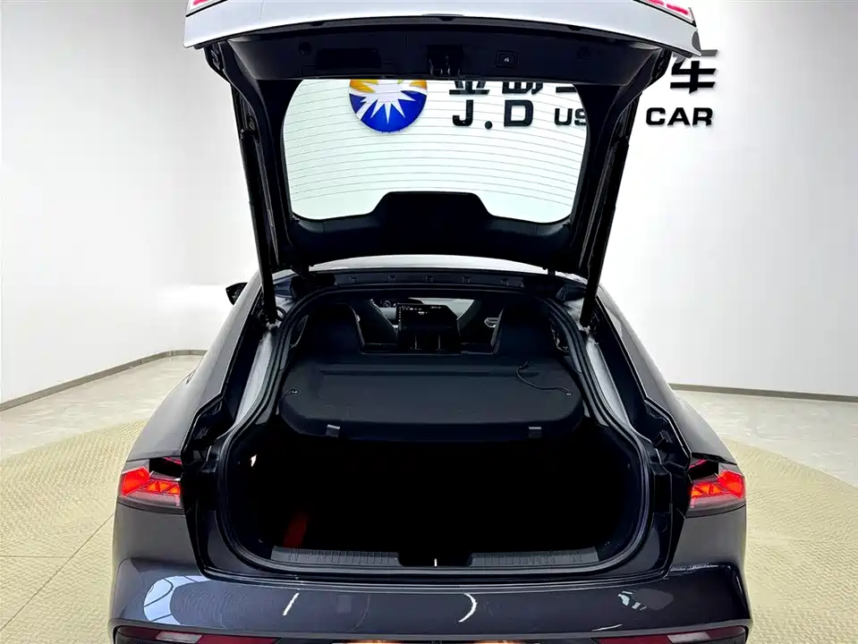 Changan UNI-V Smart iDD