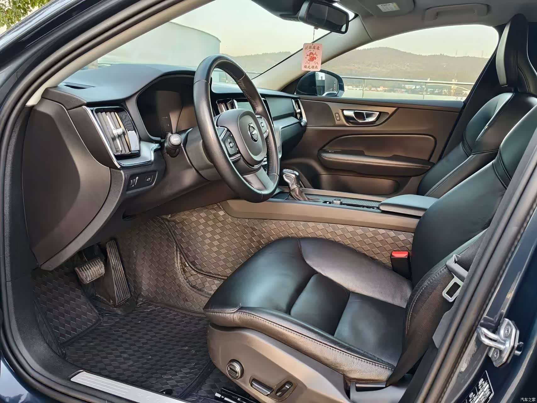 Volvo S60, 2021 11