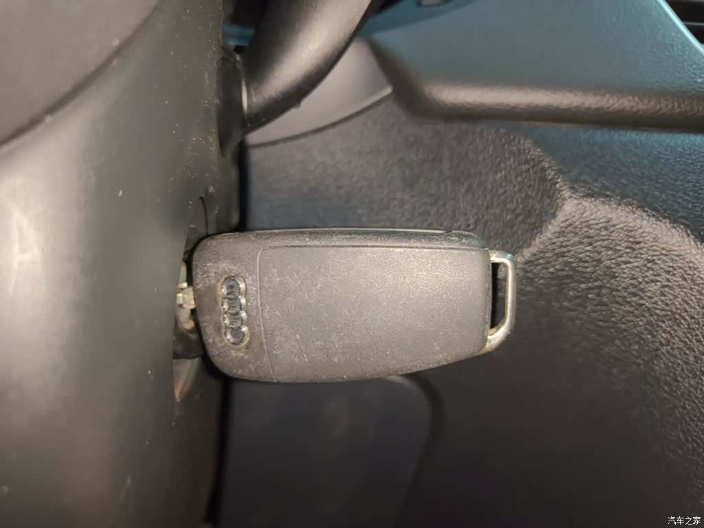 Audi Q3, 2017 9