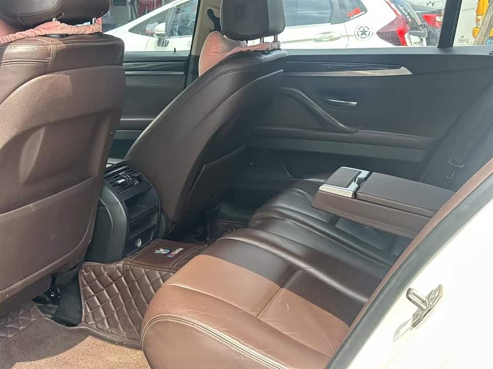 BMW 5 series BMW 5 series