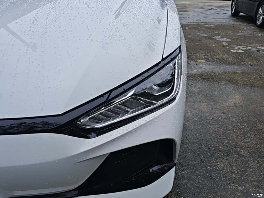 BYD E2, 2023 24
