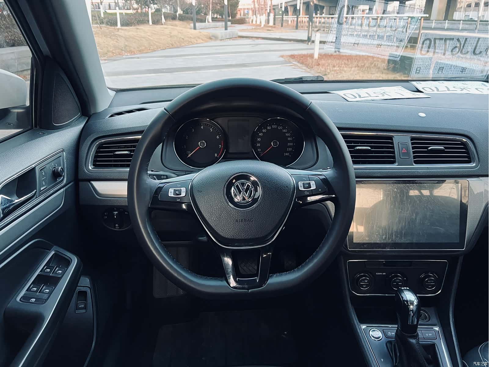 Volkswagen Lavida, 2017 14
