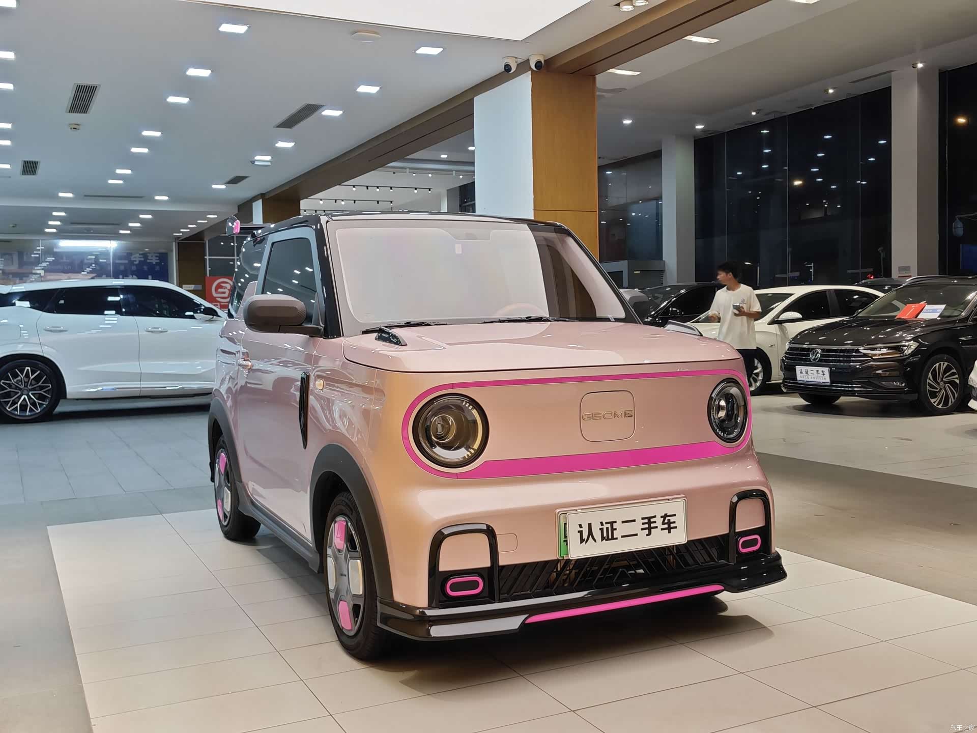 Geely Panda, 2025 4