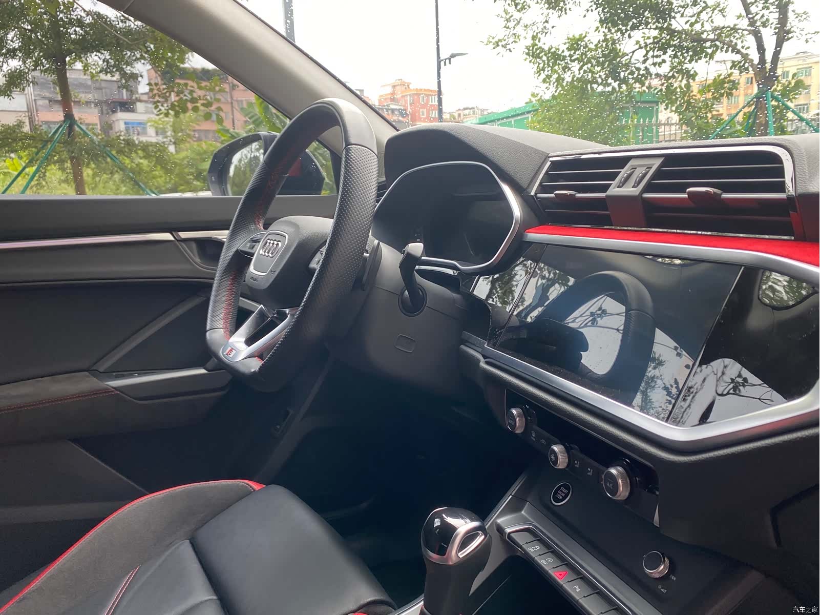 Audi Q3, 2023 16