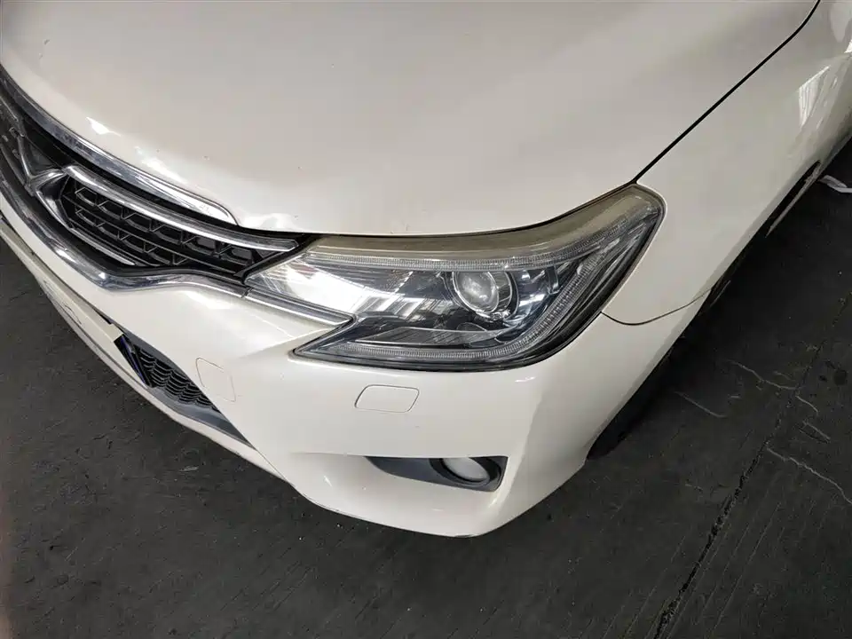 Toyota Reiz Toyota Reiz