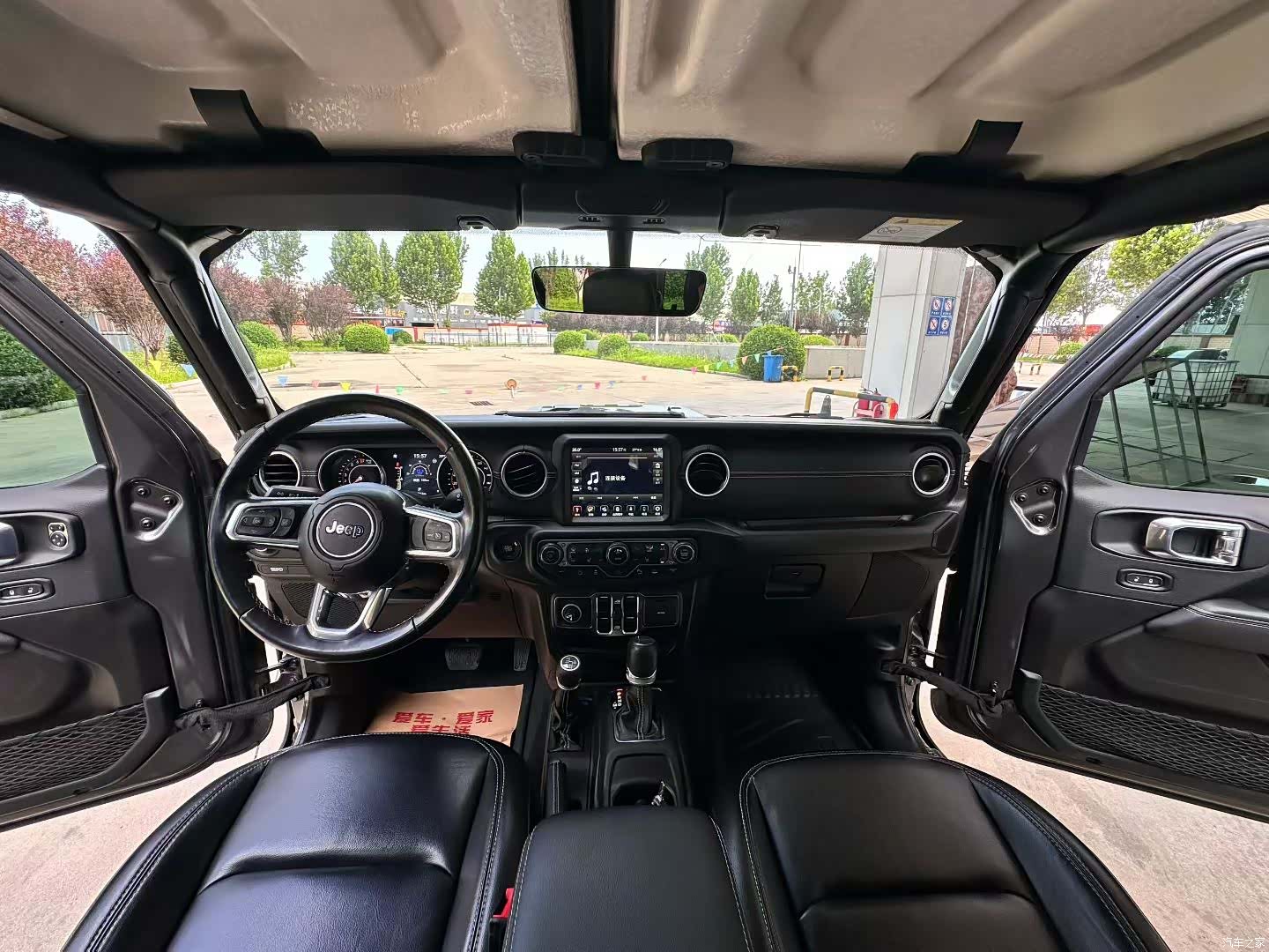 Jeep Gladiator, 2023 все фото