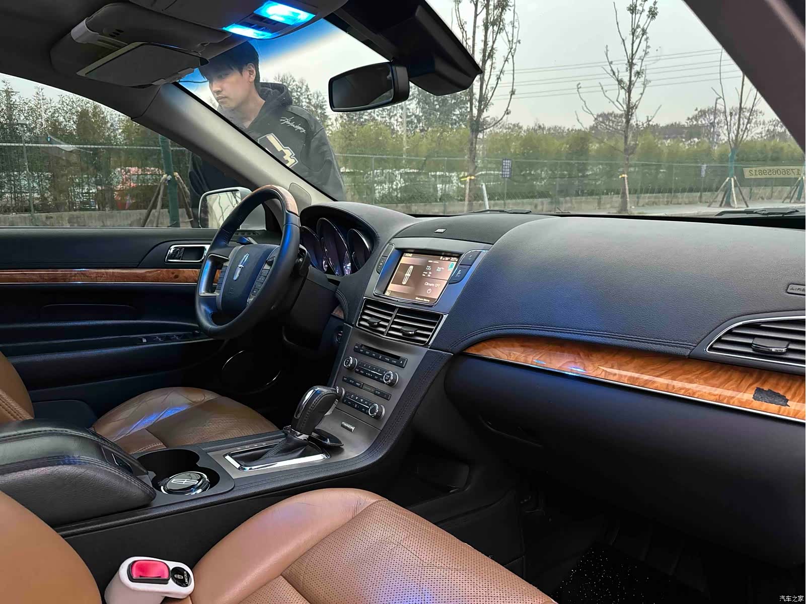 Lincoln MKT, 2012 14