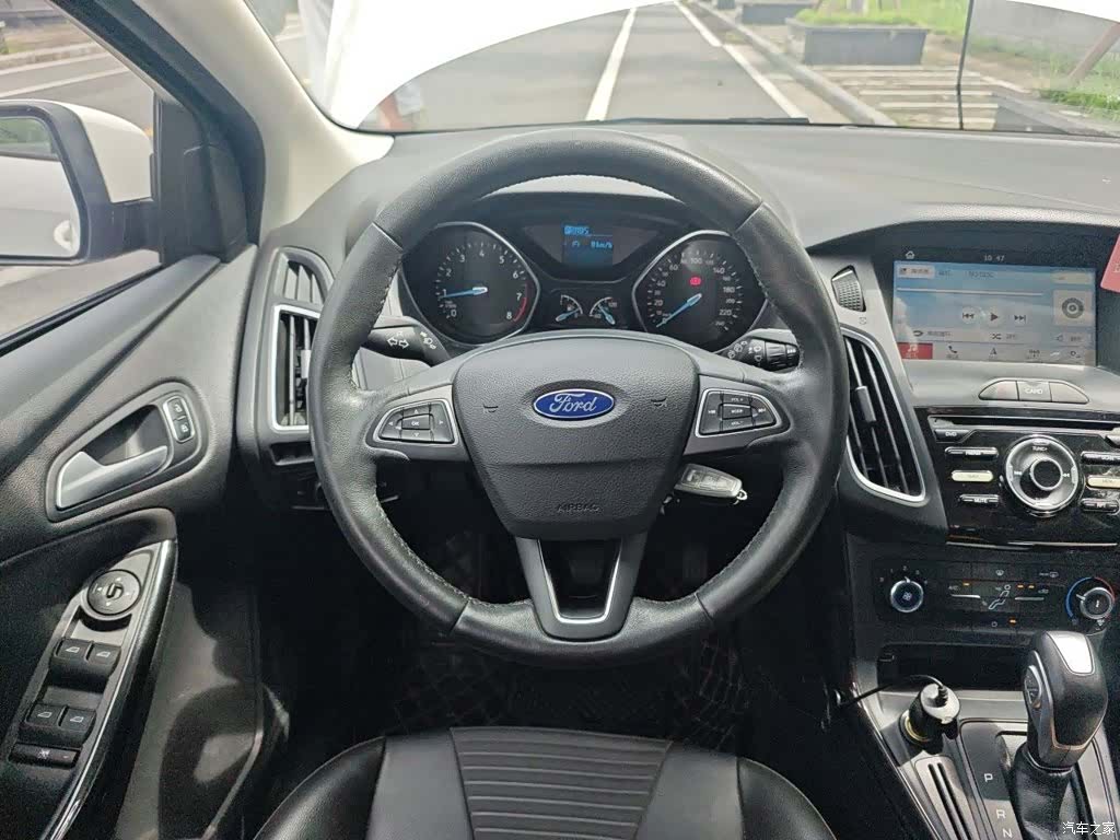 Ford Focus, 2019 7