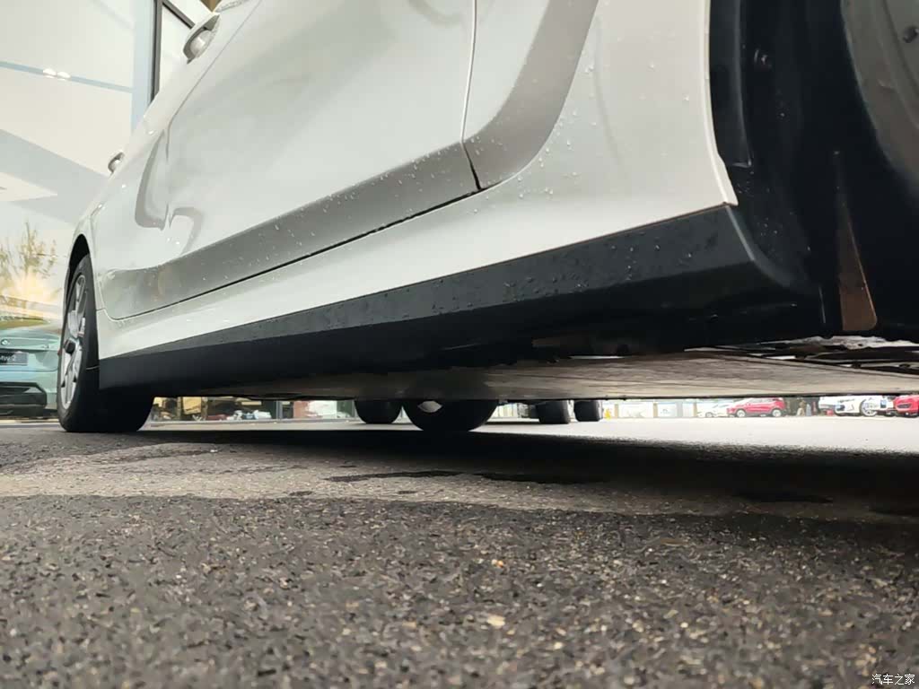 BMW i3, 2025 21