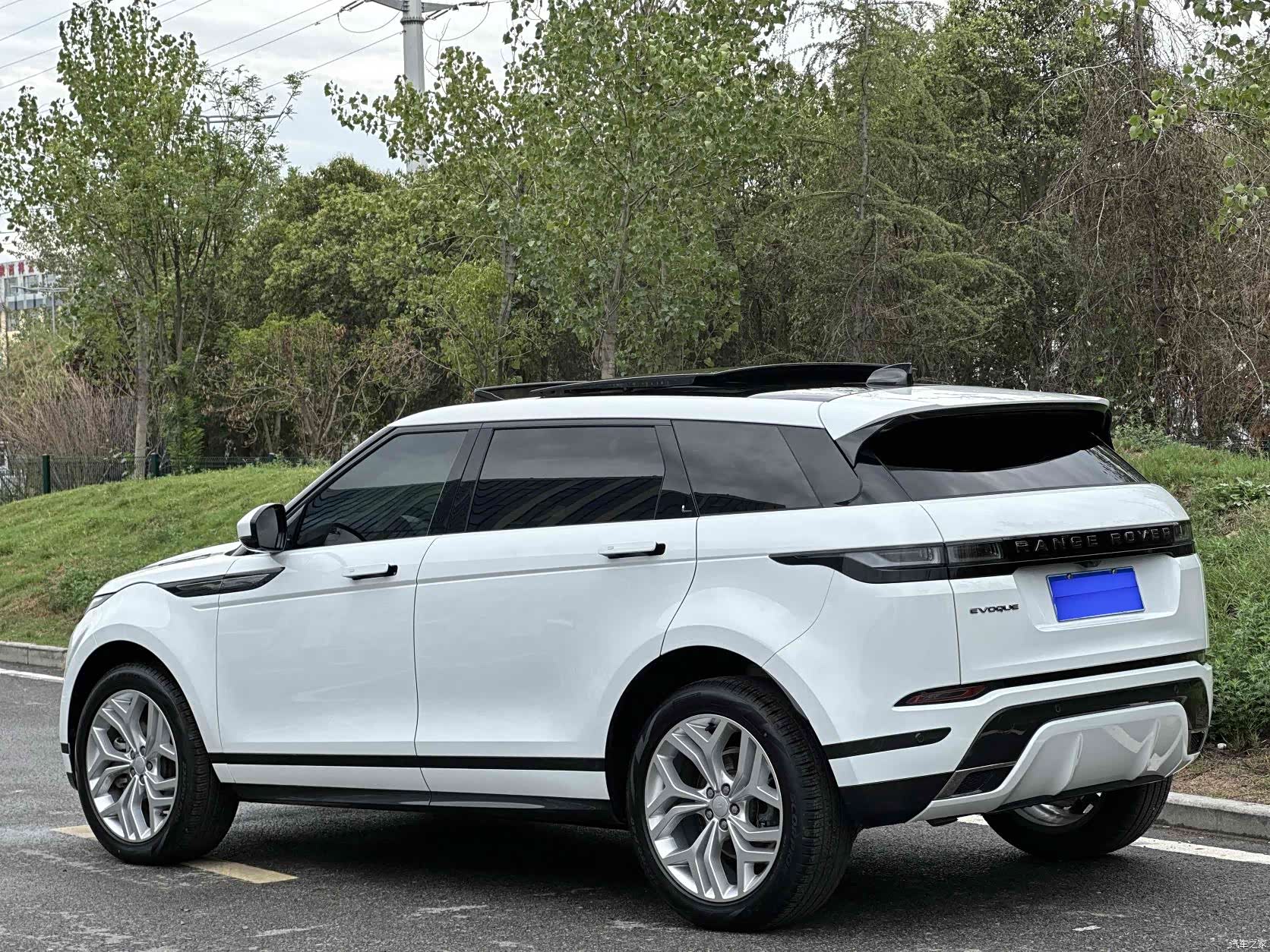 Land Rover Range Rover, 2023 13