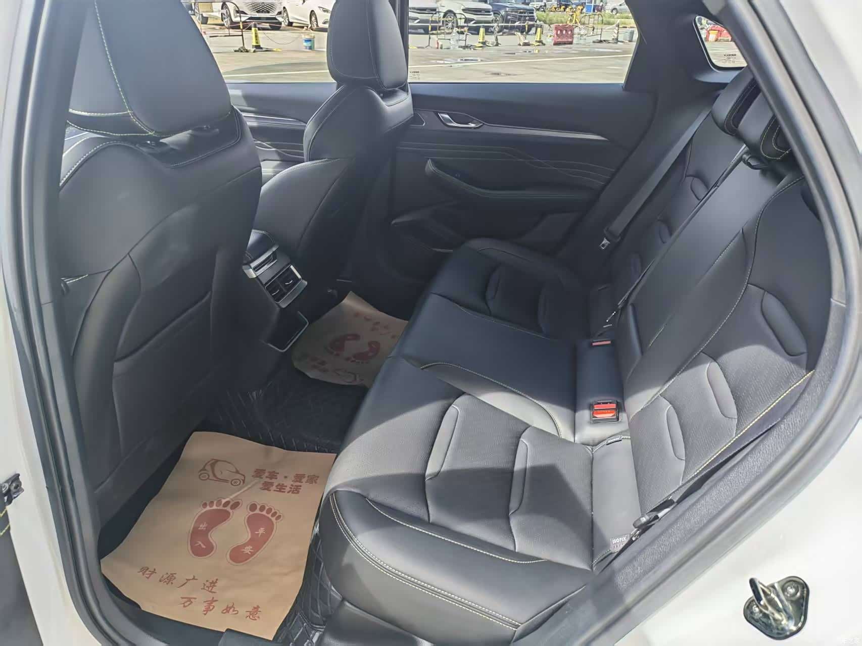 Geely Preface, 2022 9