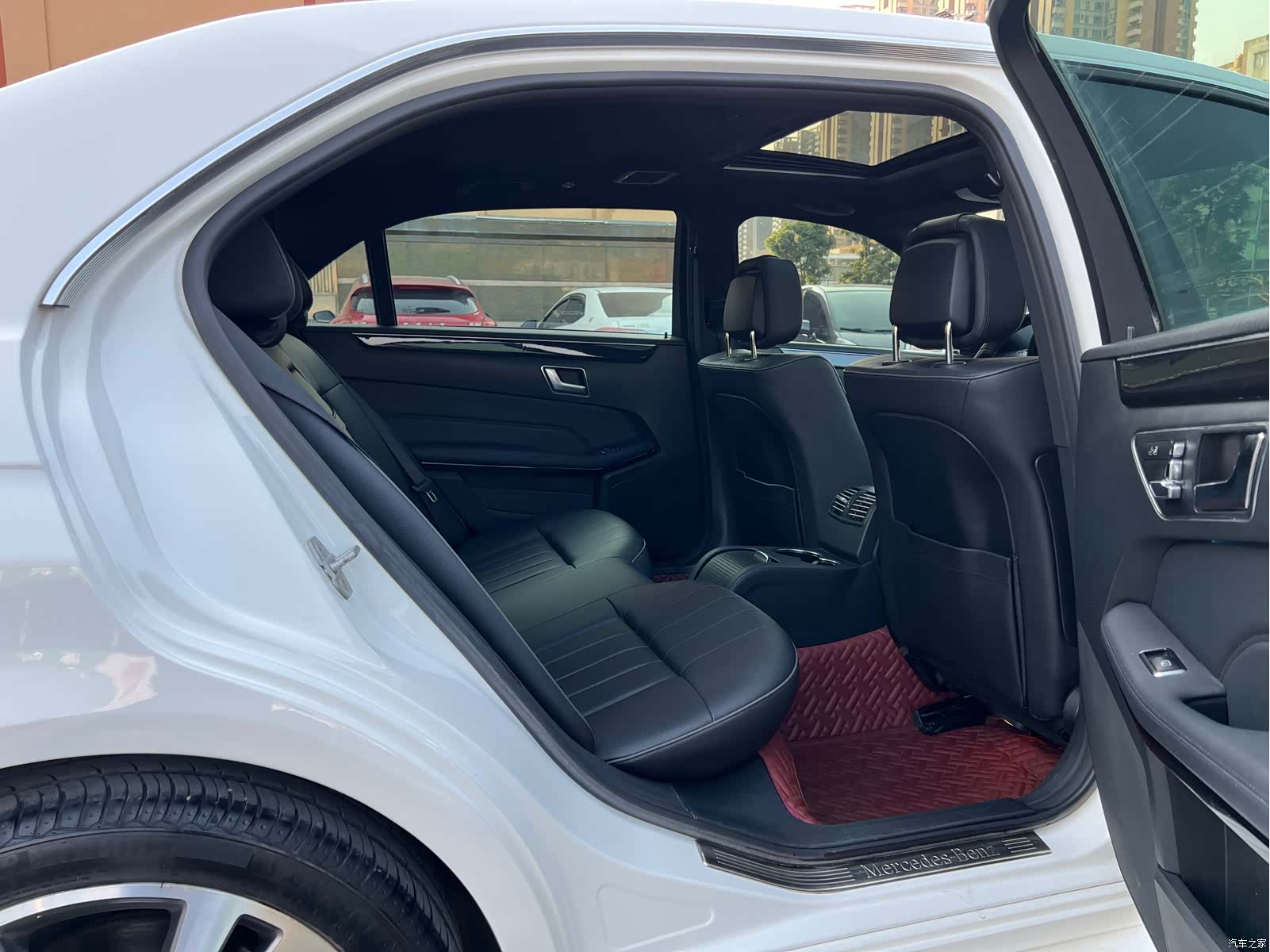 Mercedes-Benz E-Class, 2016 12