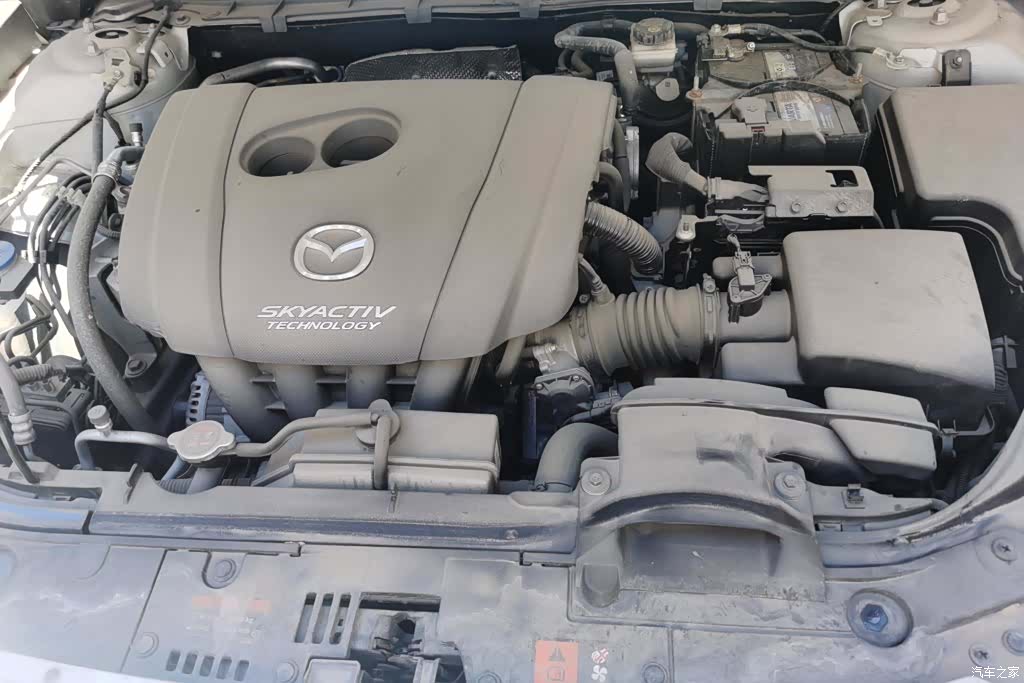 Mazda CX-4, 2019 10