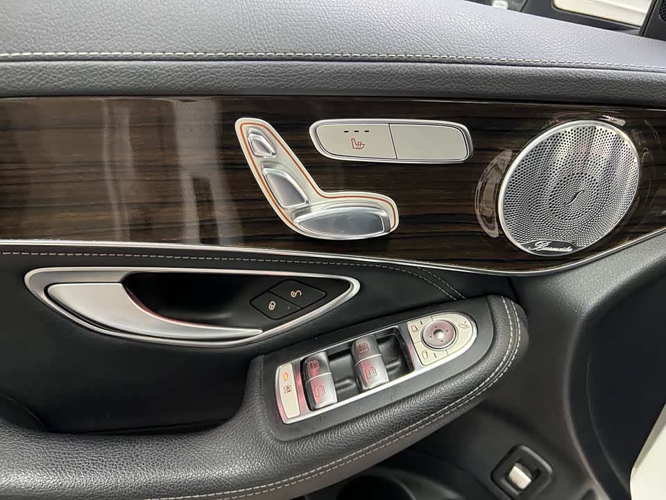 Mercedes-Benz GLC Mercedes-Benz GLC
