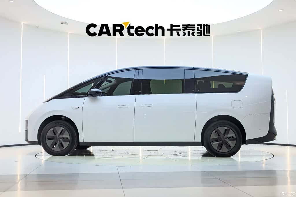 Li Auto MEGA, 2026 7