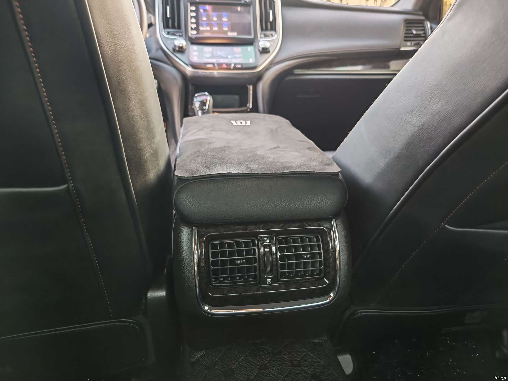 Toyota Crown, 2019 16