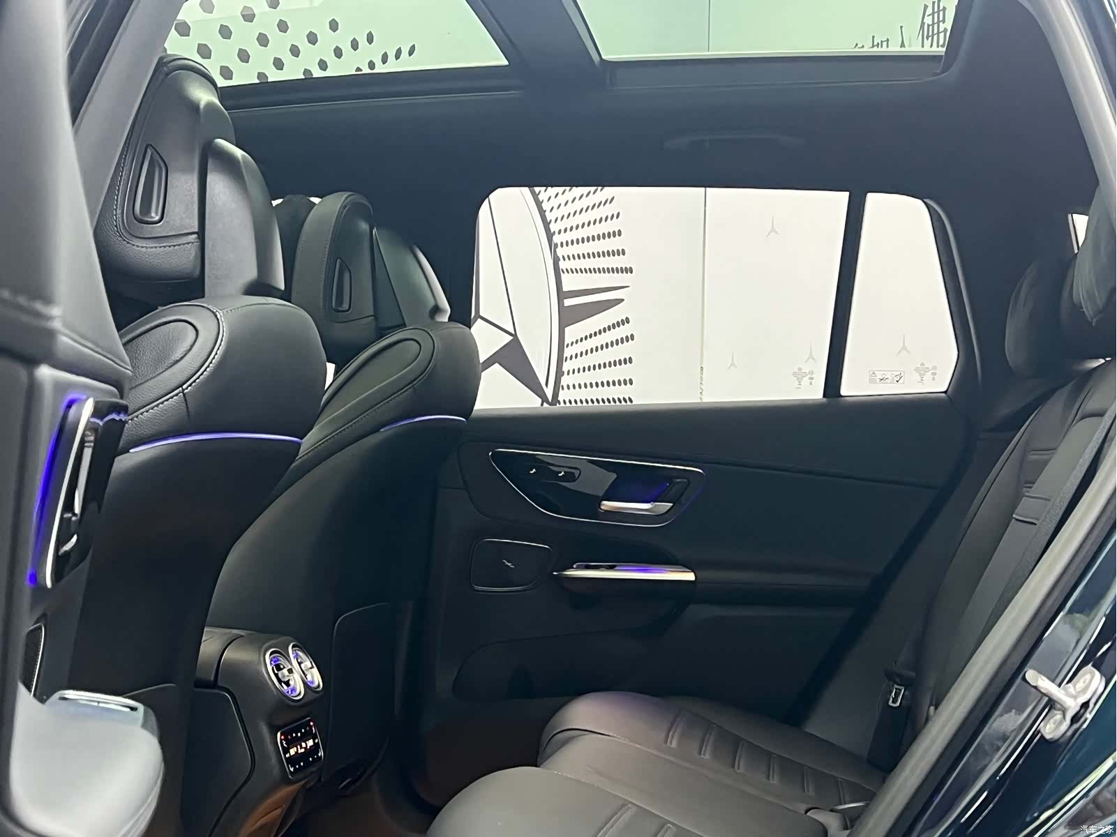 Mercedes-Benz GLC, 2024 10