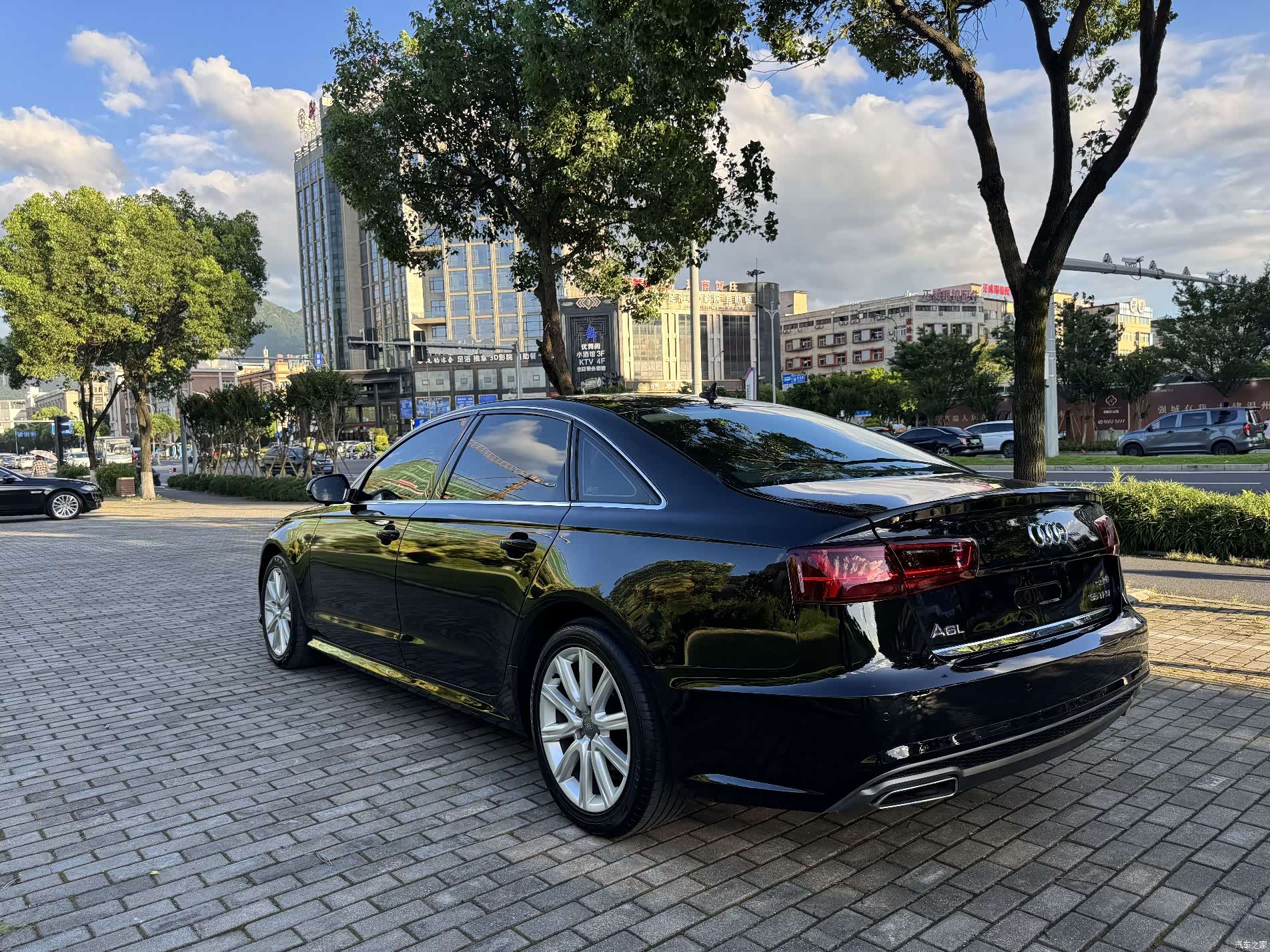 Audi A6L, 2019 7
