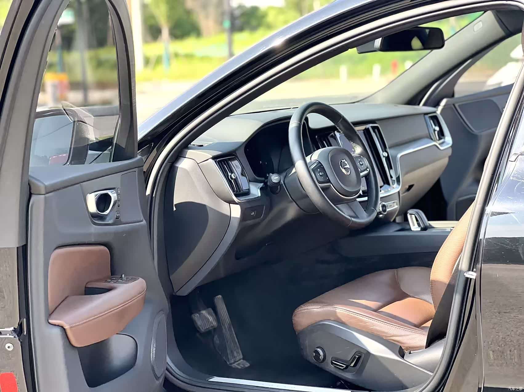 Volvo S60, 2022 8