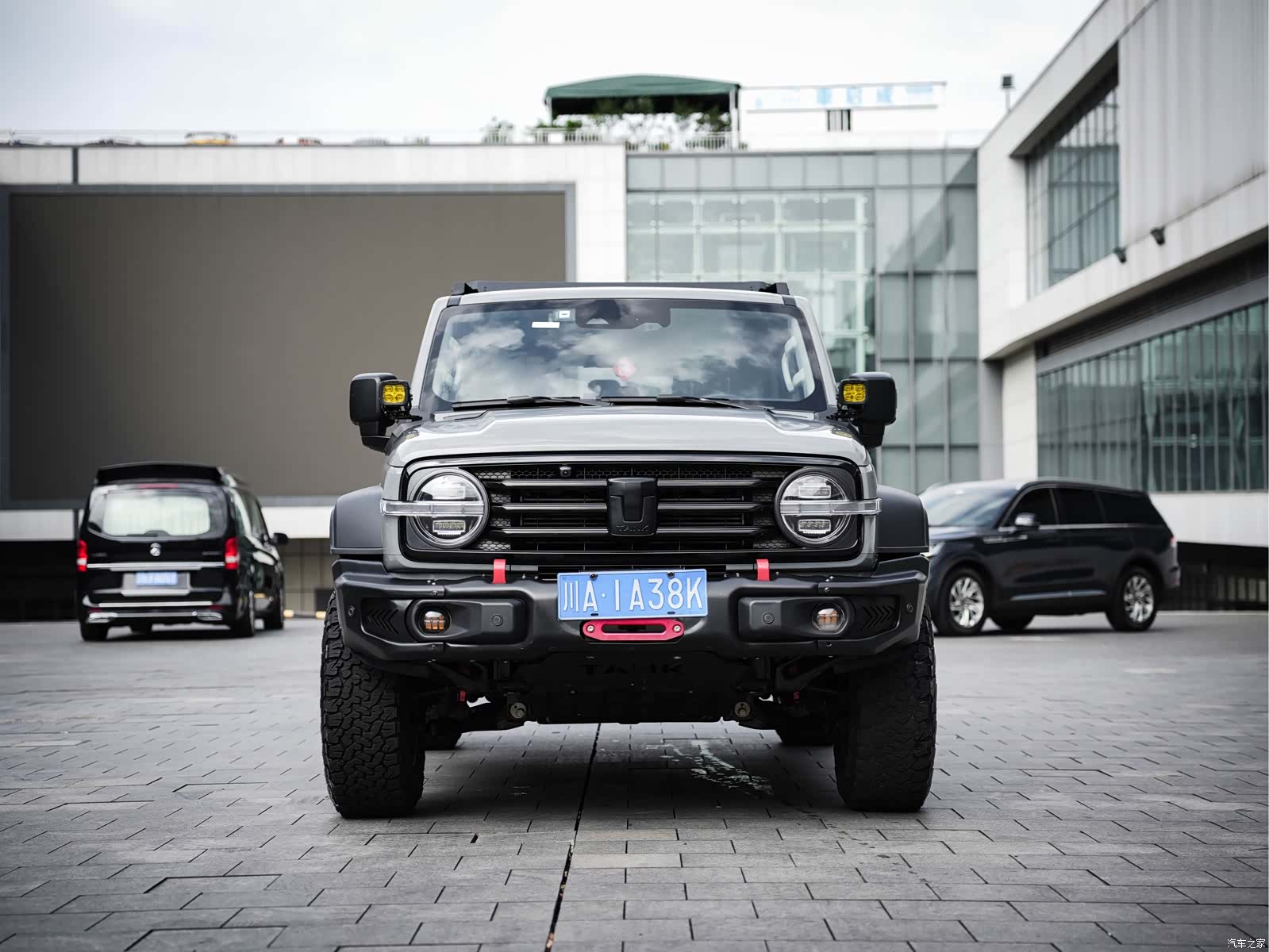 Tank 300, 2022 2