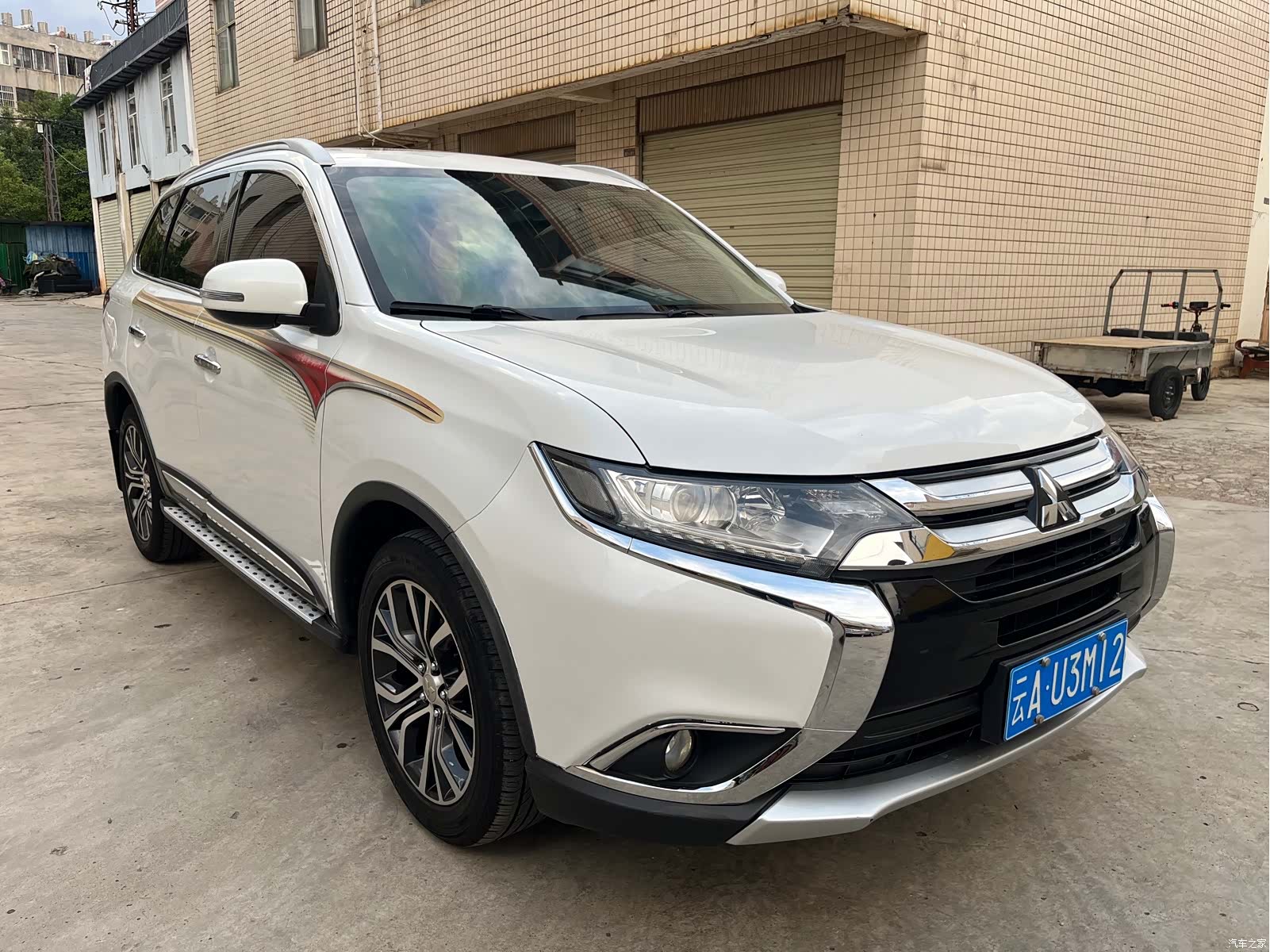 Mitsubishi Outlander, 2018 3