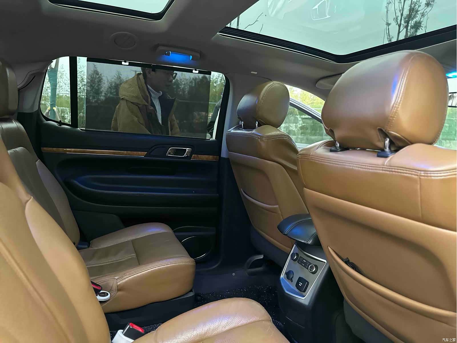 Lincoln MKT, 2012 17